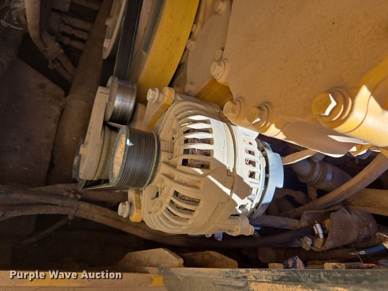 image for item DT5466 2016 John Deere 1050K dozer