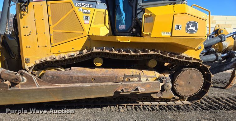 image for item DT5466 2016 John Deere 1050K dozer