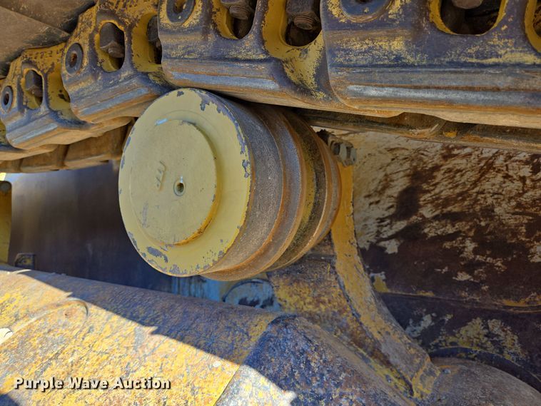 image for item DT5466 2016 John Deere 1050K dozer