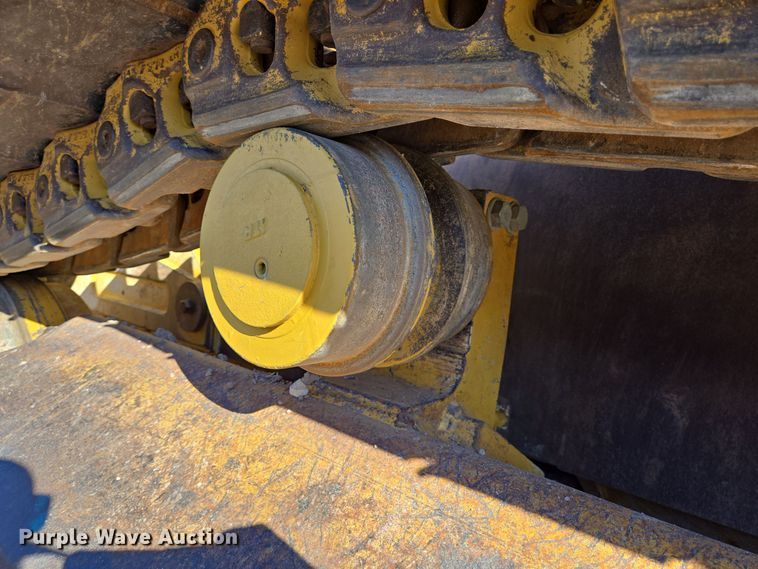 image for item DT5466 2016 John Deere 1050K dozer