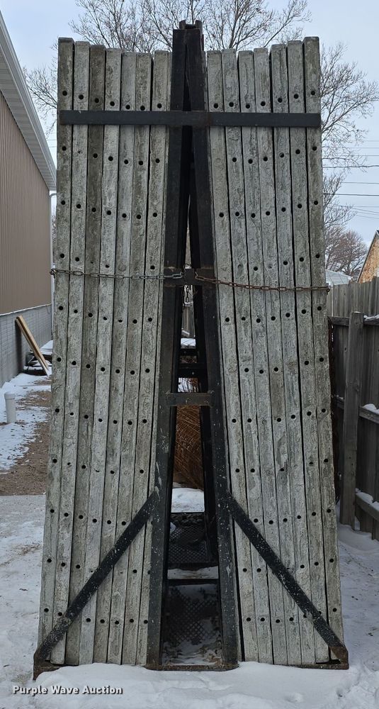 image for item DW3053 Precise Forms 8-8 concrete wall forms