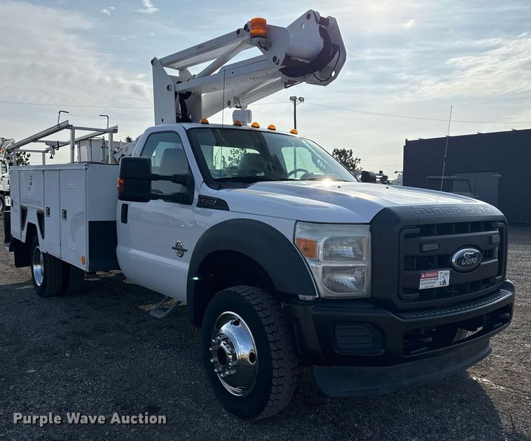 image for item EG2437 2011 Ford F450 Super Duty bucket truck
