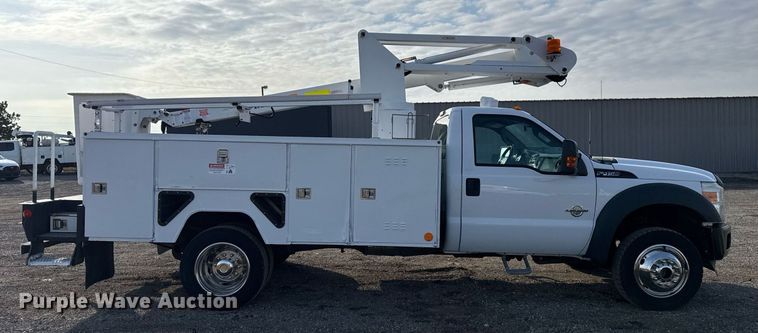 image for item EG2437 2011 Ford F450 Super Duty bucket truck