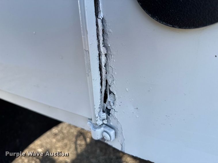 image for item EG2437 2011 Ford F450 Super Duty bucket truck