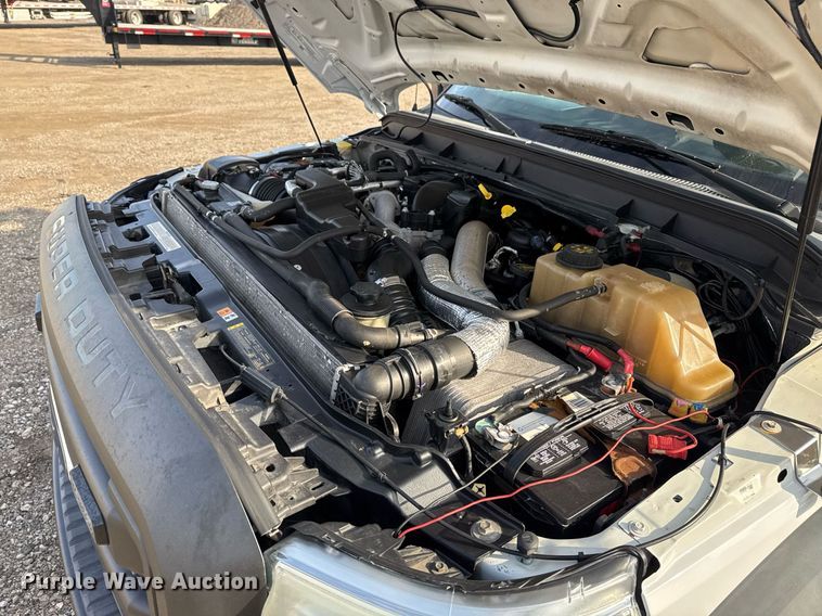 image for item EG2437 2011 Ford F450 Super Duty bucket truck