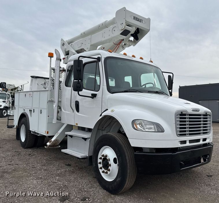 image for item EG2445 2016 Freightliner Business Class M2 Ext. Cab bucket truck