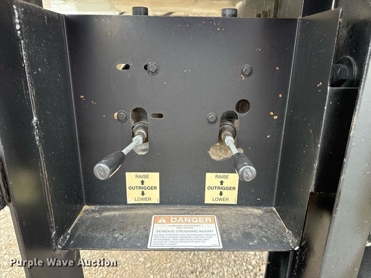 image for item EG2445 2016 Freightliner Business Class M2 Ext. Cab bucket truck