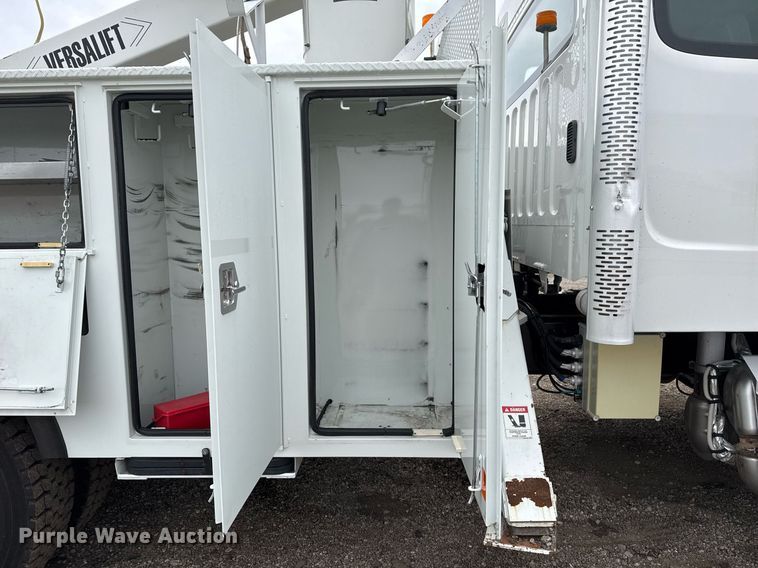 image for item EG2445 2016 Freightliner Business Class M2 Ext. Cab bucket truck