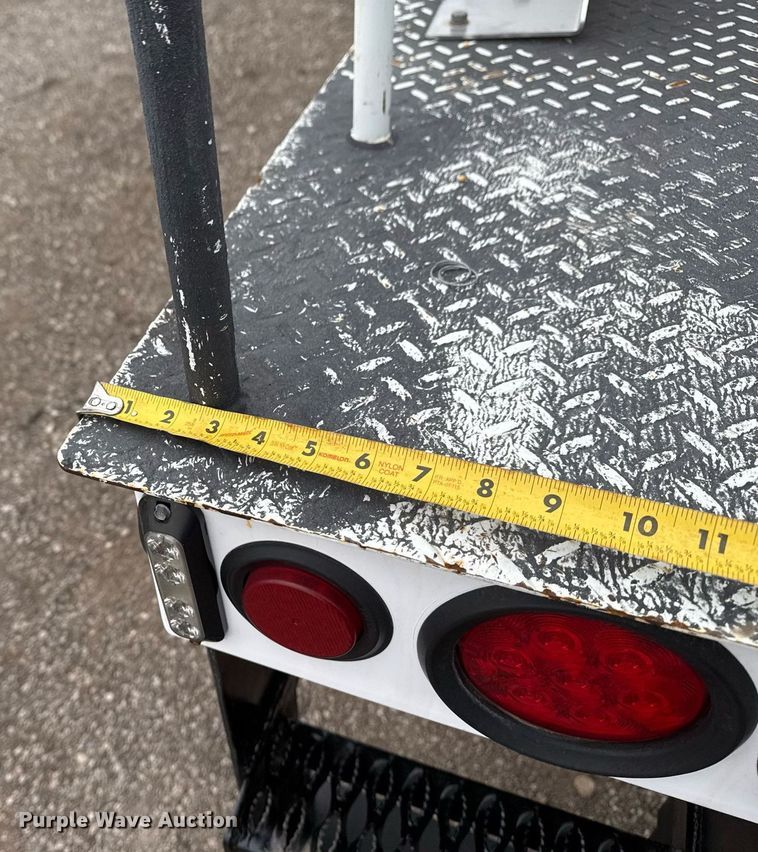 image for item EG2445 2016 Freightliner Business Class M2 Ext. Cab bucket truck