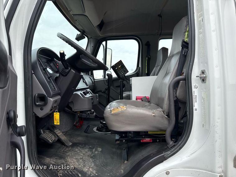 image for item EG2445 2016 Freightliner Business Class M2 Ext. Cab bucket truck