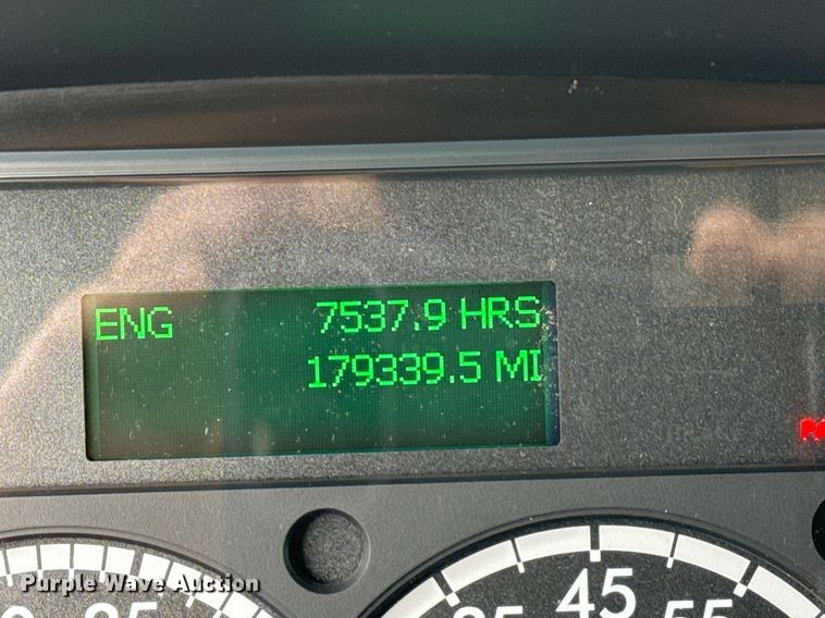 image for item EG2445 2016 Freightliner Business Class M2 Ext. Cab bucket truck