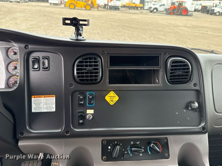 image for item EG2445 2016 Freightliner Business Class M2 Ext. Cab bucket truck