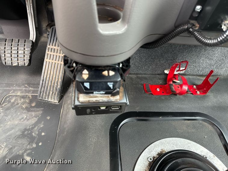 image for item EG2445 2016 Freightliner Business Class M2 Ext. Cab bucket truck