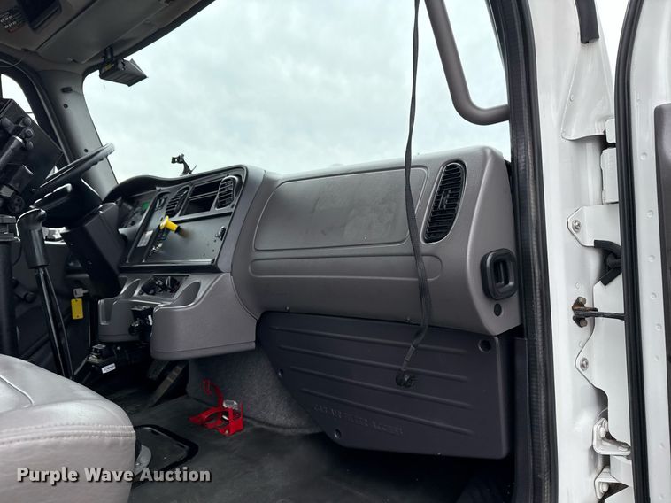 image for item EG2445 2016 Freightliner Business Class M2 Ext. Cab bucket truck