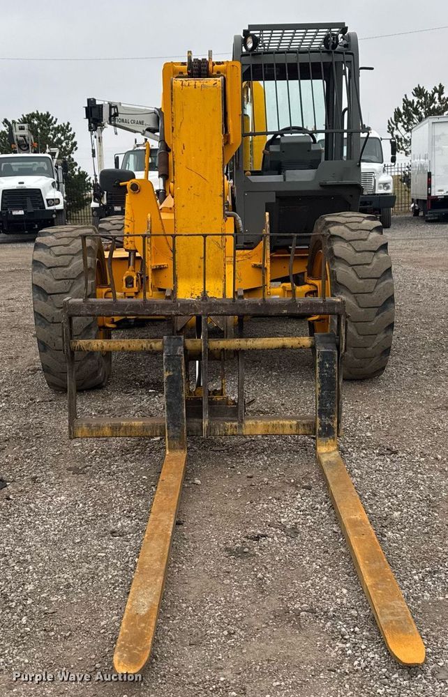 image for item EG2450 1998 JCB 506C telehandler