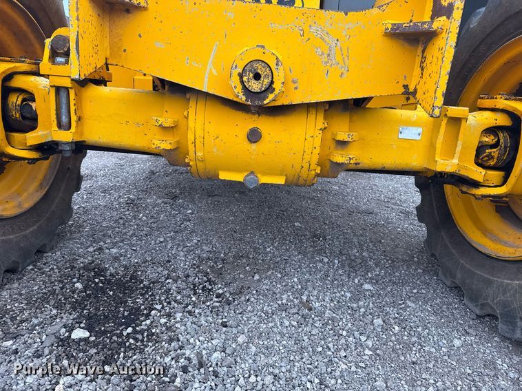 image for item EG2450 1998 JCB 506C telehandler