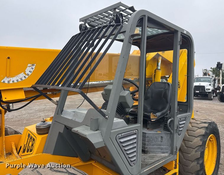 image for item EG2450 1998 JCB 506C telehandler
