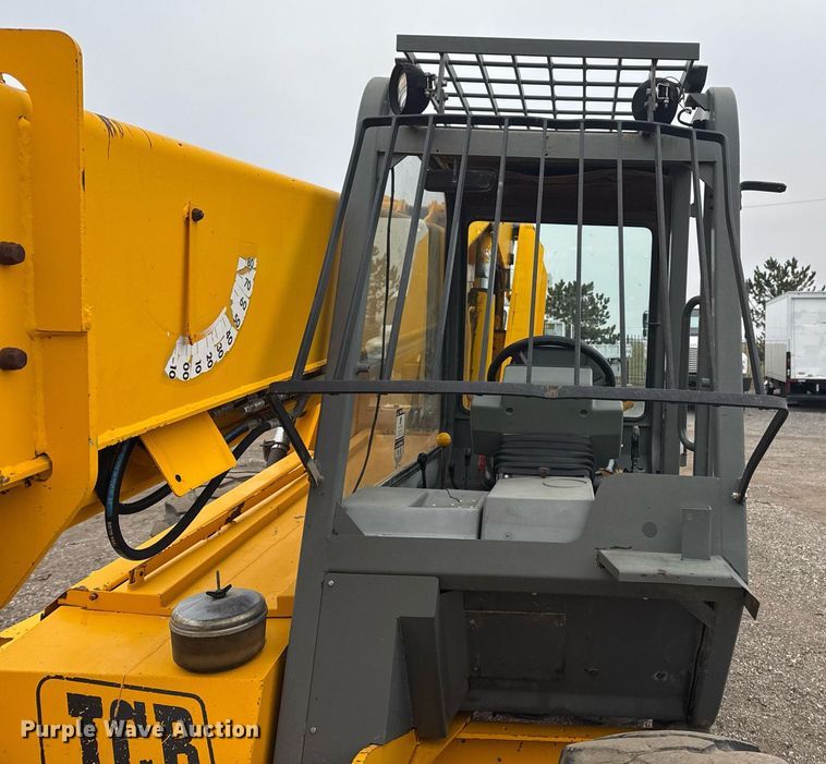 image for item EG2450 1998 JCB 506C telehandler