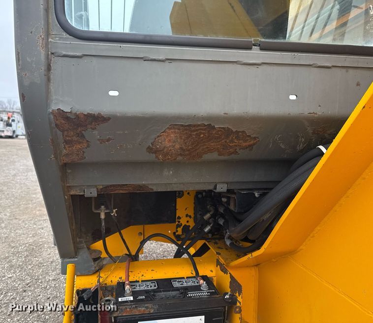 image for item EG2450 1998 JCB 506C telehandler