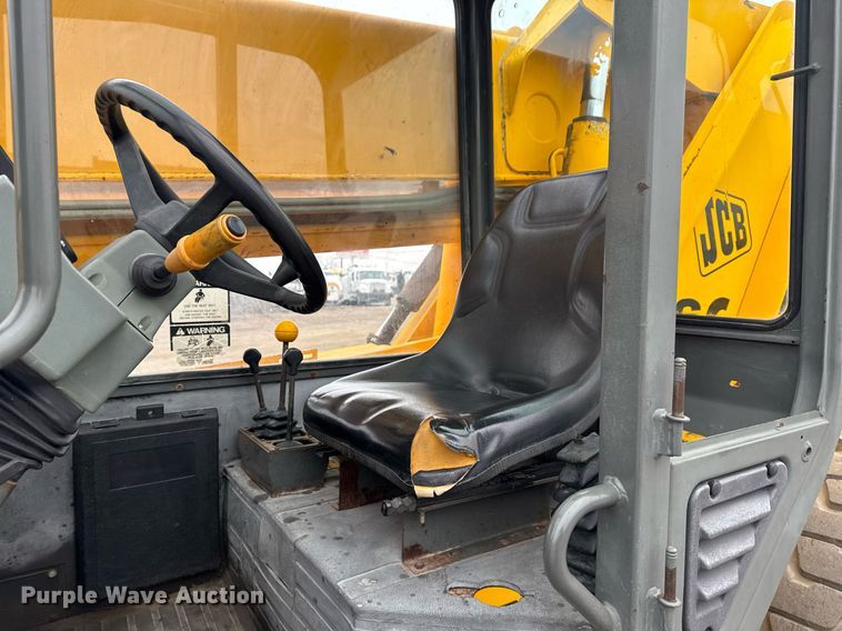 image for item EG2450 1998 JCB 506C telehandler