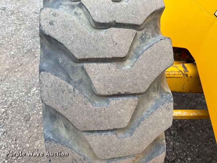 image for item EG2450 1998 JCB 506C telehandler