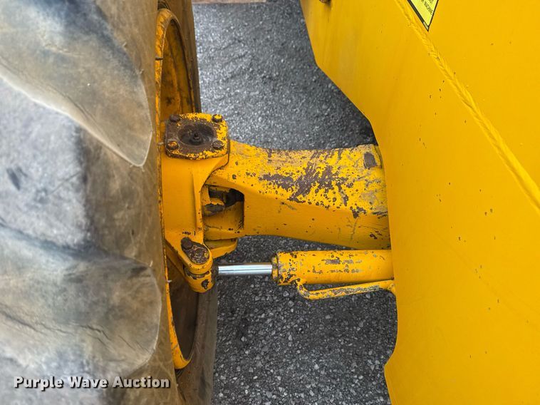 image for item EG2450 1998 JCB 506C telehandler
