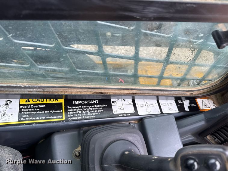 image for item EG2465 2017 John Deere 331G tracked skid steer loader