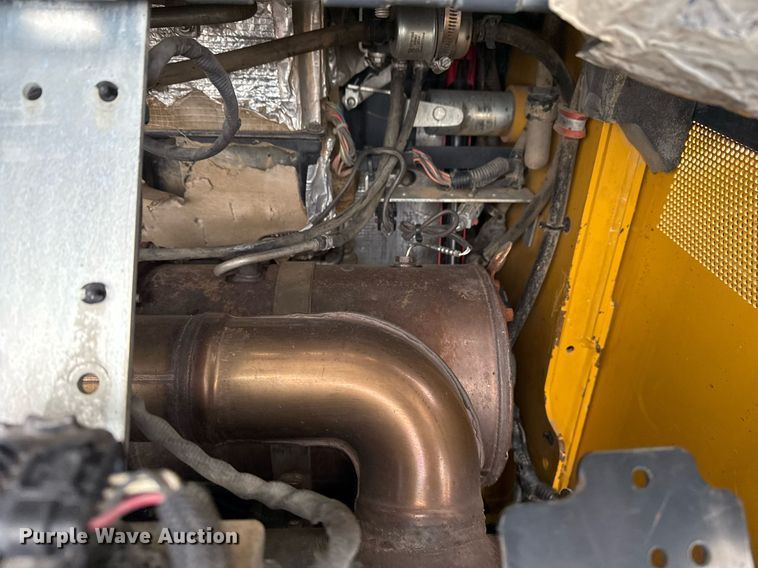 image for item EG2465 2017 John Deere 331G tracked skid steer loader