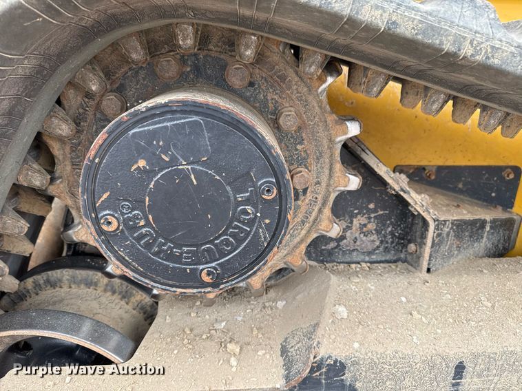 image for item EG2465 2017 John Deere 331G tracked skid steer loader