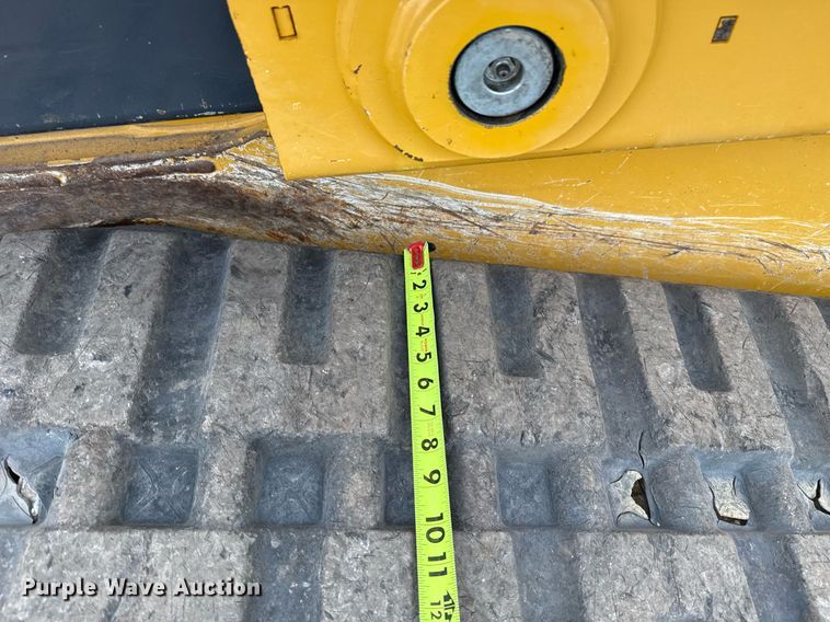 image for item EG2465 2017 John Deere 331G tracked skid steer loader