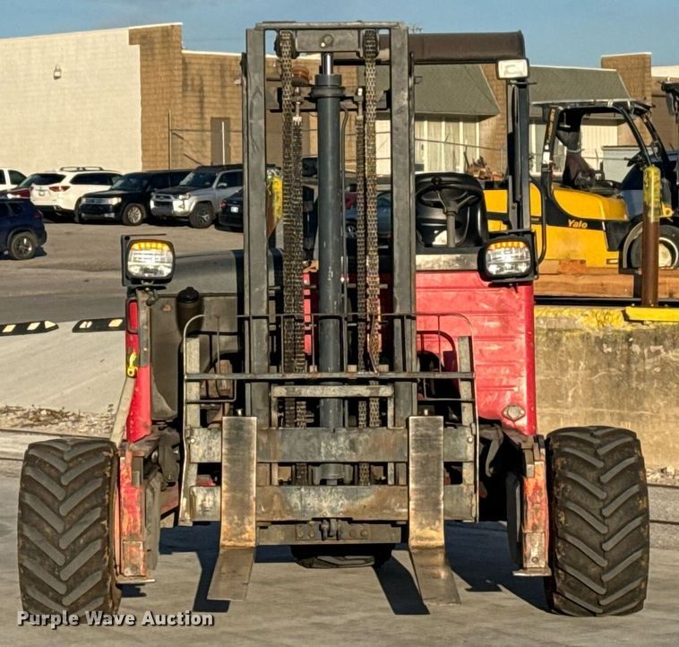image for item EG7981 2006 Moffett M55 forklift