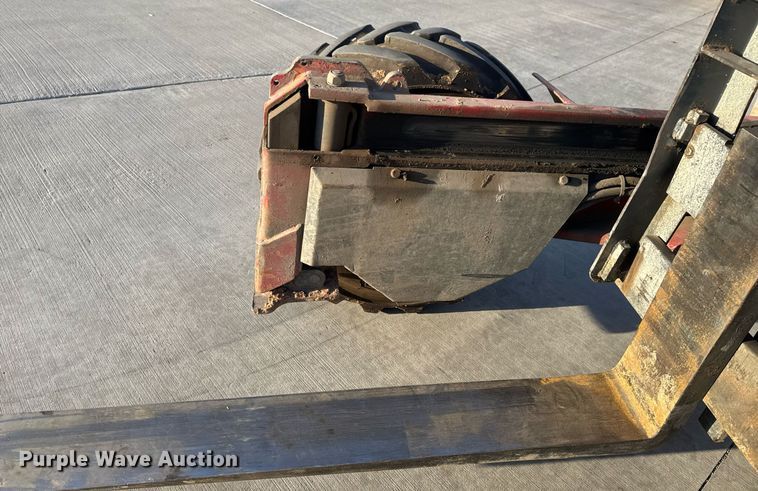 image for item EG7981 2006 Moffett M55 forklift