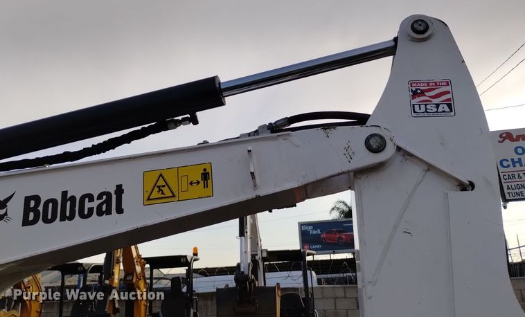 image for item EH0127 2021 Bobcat E32i mini excavator