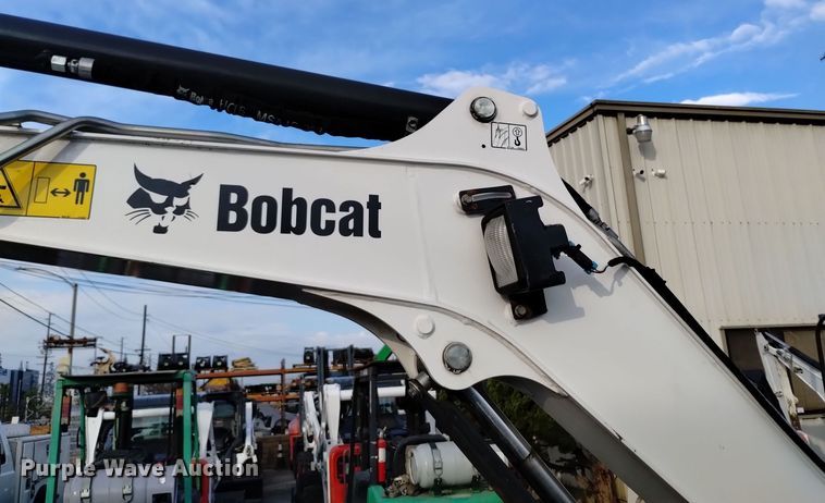 image for item EH0127 2021 Bobcat E32i mini excavator