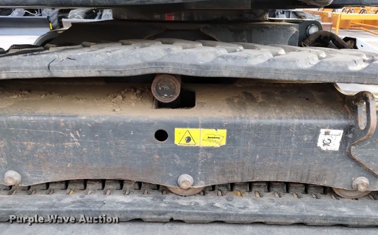 image for item EH0127 2021 Bobcat E32i mini excavator