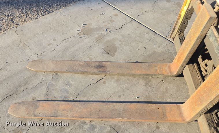 image for item EI4117 2016 Hyster S50FT forklift