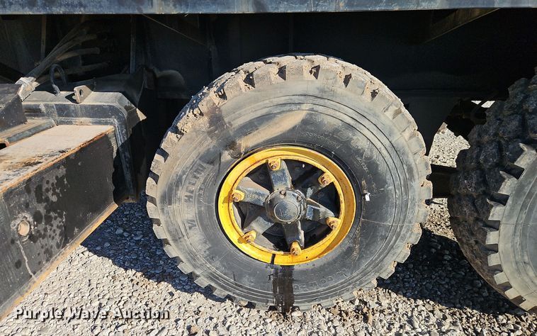 image for item EI8638 Lima 700-TC crane