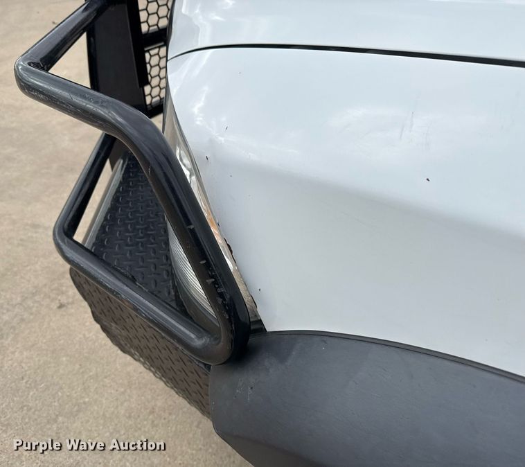 image for item EJ3206 2017 Dodge  Ram 5500HD bucket truck