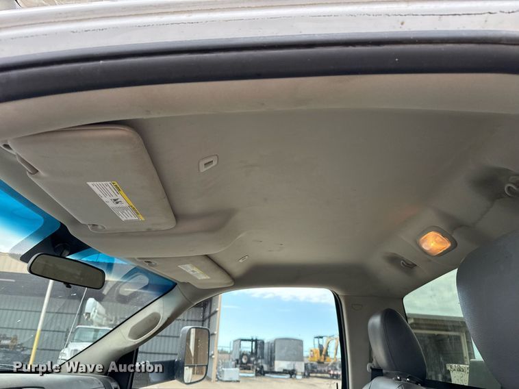 image for item EJ3206 2017 Dodge  Ram 5500HD bucket truck