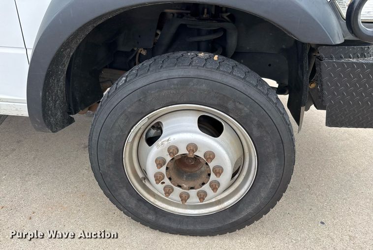 image for item EJ3206 2017 Dodge  Ram 5500HD bucket truck