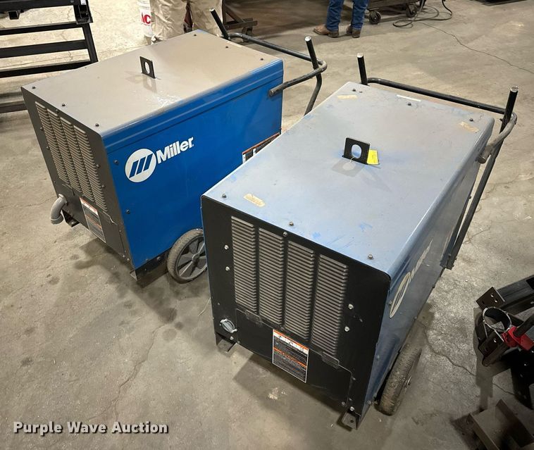 image for item EN5018 (2) Miller Deltaweld 652 welders