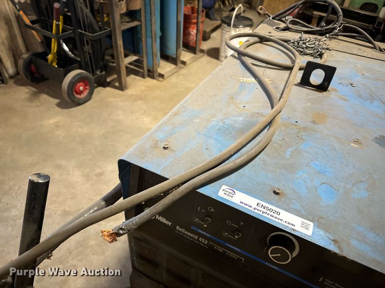 image for item EN5020 Miller Deltaweld 452 welder