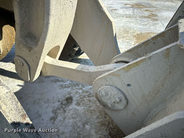 image for item EN5025 2000 Komatsu WA600-3L wheel loader