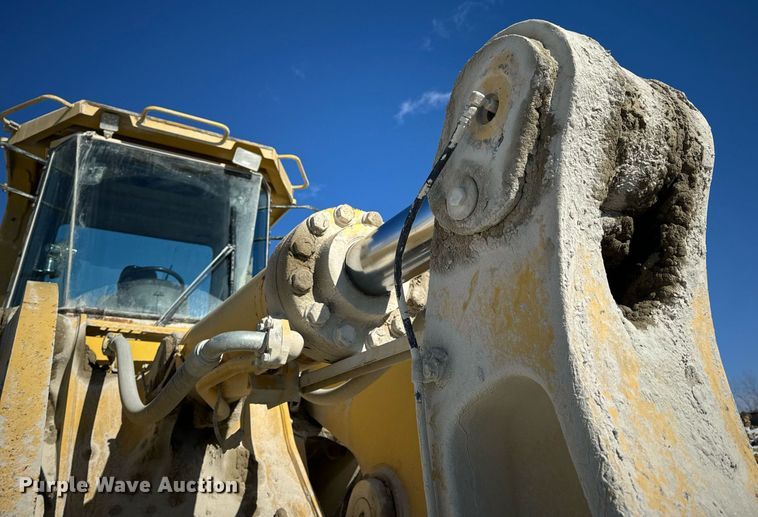 image for item EN5025 2000 Komatsu WA600-3L wheel loader