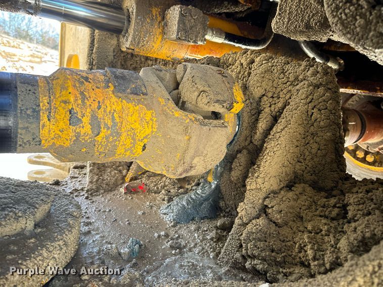 image for item EN5025 2000 Komatsu WA600-3L wheel loader