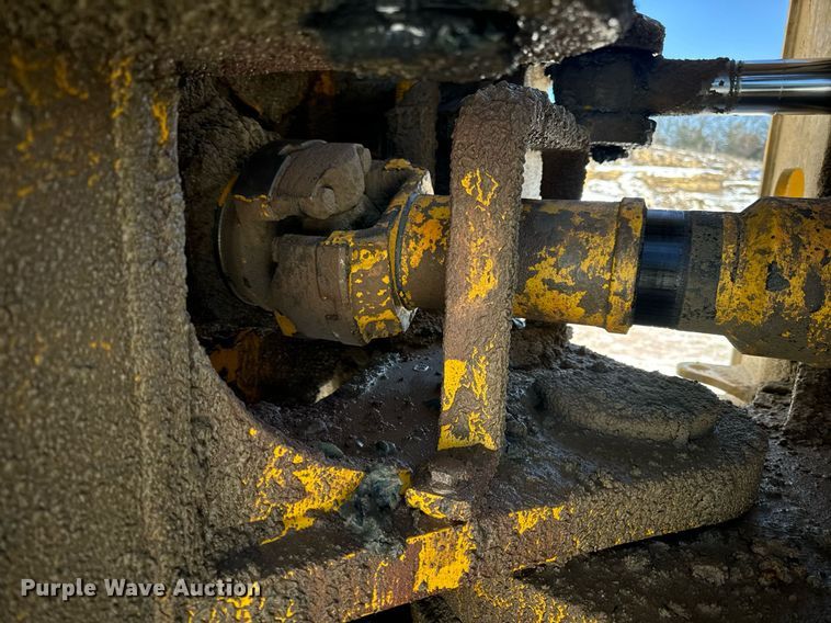 image for item EN5025 2000 Komatsu WA600-3L wheel loader