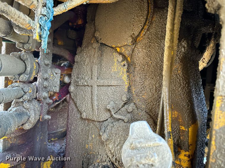 image for item EN5025 2000 Komatsu WA600-3L wheel loader