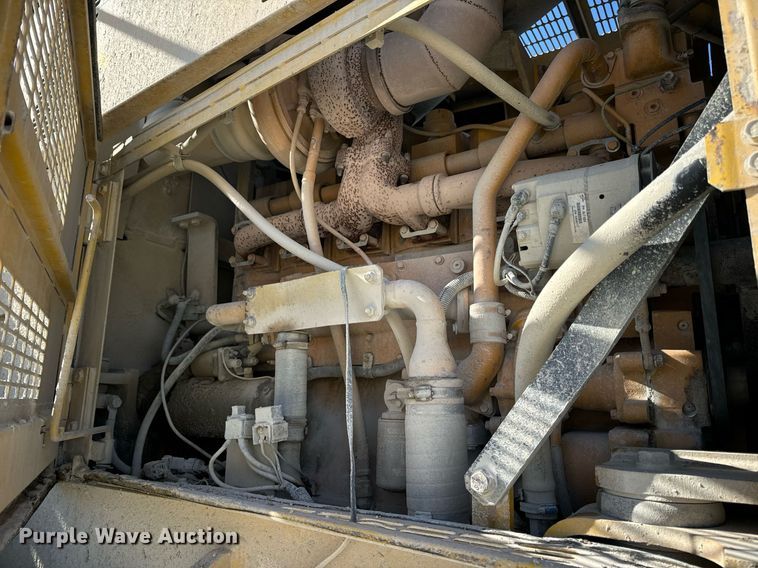 image for item EN5025 2000 Komatsu WA600-3L wheel loader