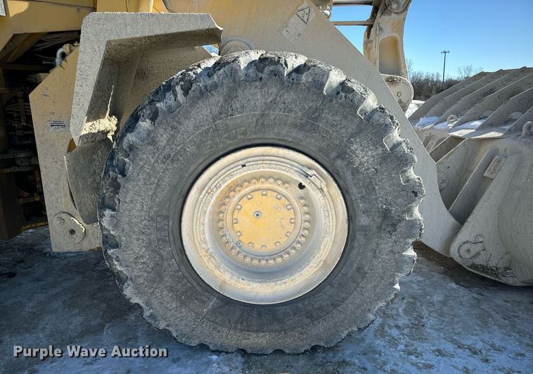 image for item EN5025 2000 Komatsu WA600-3L wheel loader