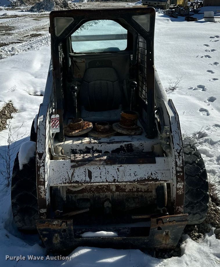 image for item EN5026 2003 Bobcat S185 skid steer loader